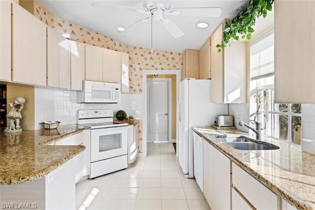 3144 Andorra Ct, Naples, FL 34109-4