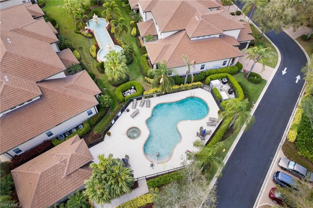 6130 Montelena Cir 1202, Naples, FL 34119-27