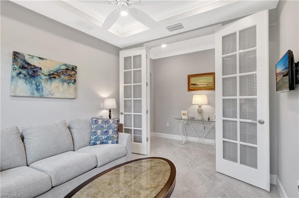 7815 Jacaranda Ln, Naples, FL 34114-14
