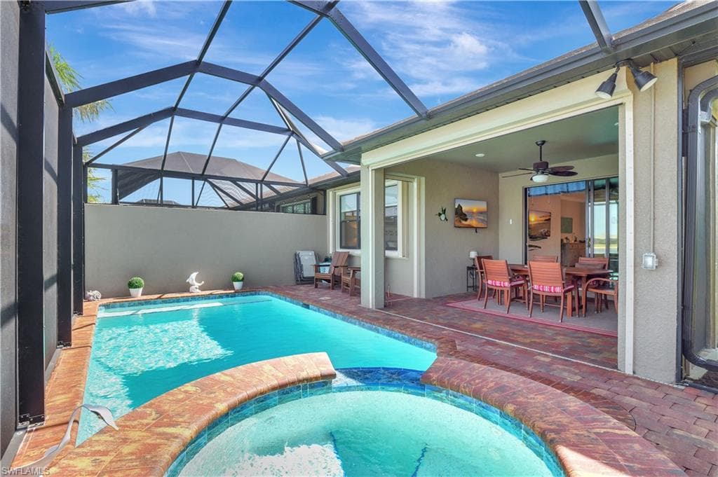 7815 Jacaranda Ln, Naples, FL 34114-24