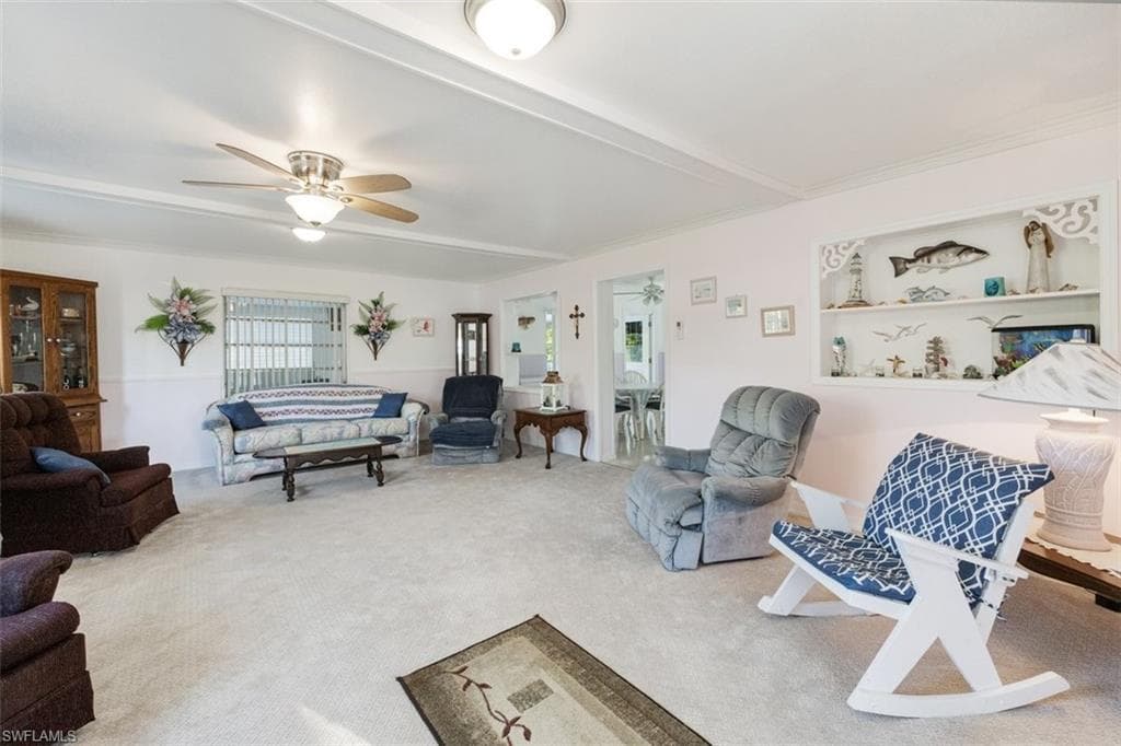11 Spoonbill Ave, Everglades City, FL 34139-4