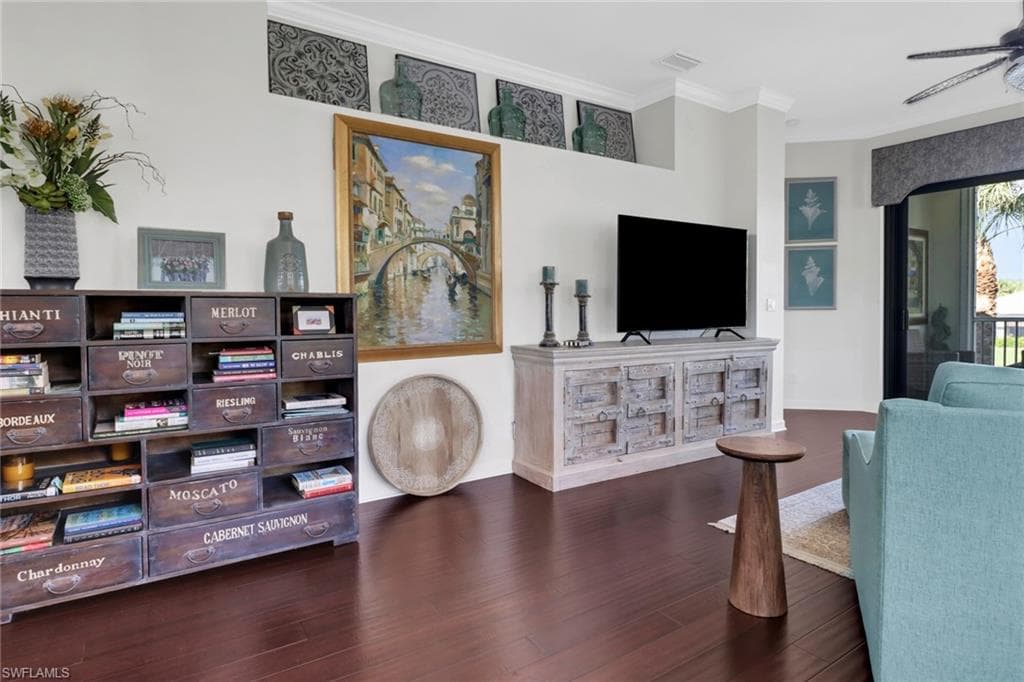 2396 Ravenna Blvd 202, Naples, FL 34109-15