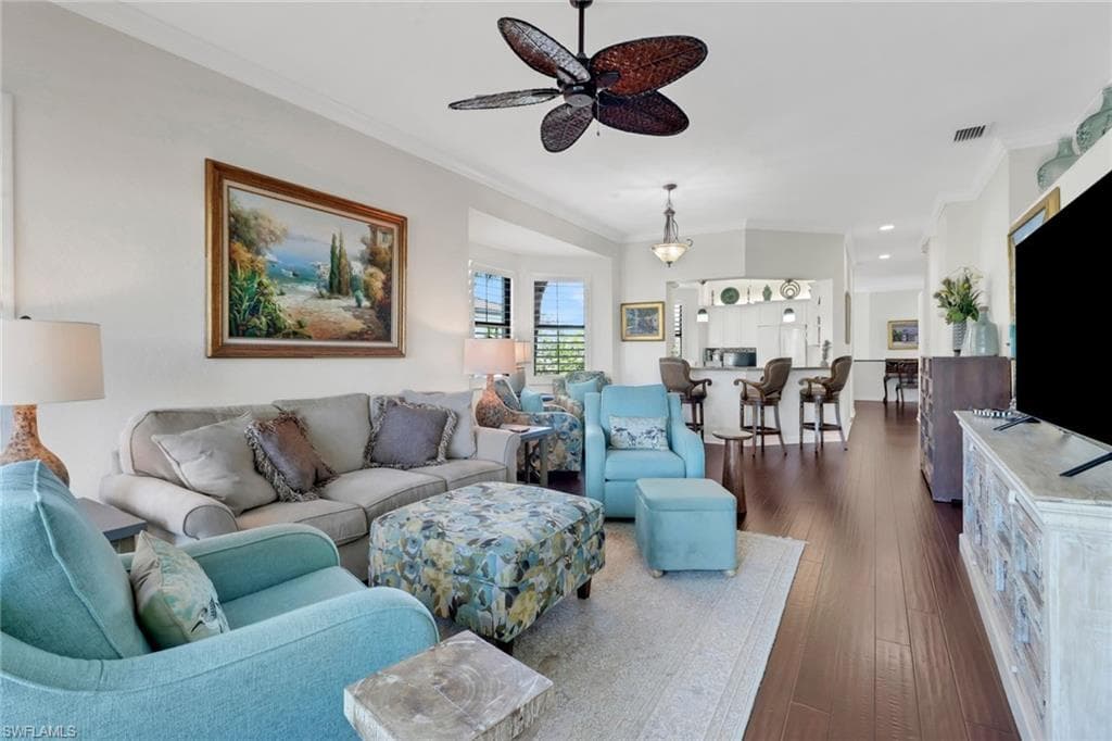 2396 Ravenna Blvd 202, Naples, FL 34109-18
