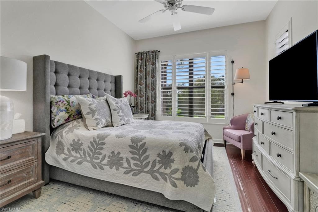 2396 Ravenna Blvd 202, Naples, FL 34109-20