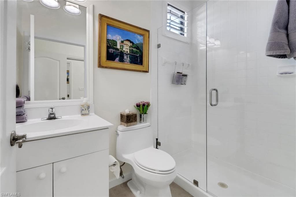 2396 Ravenna Blvd 202, Naples, FL 34109-23