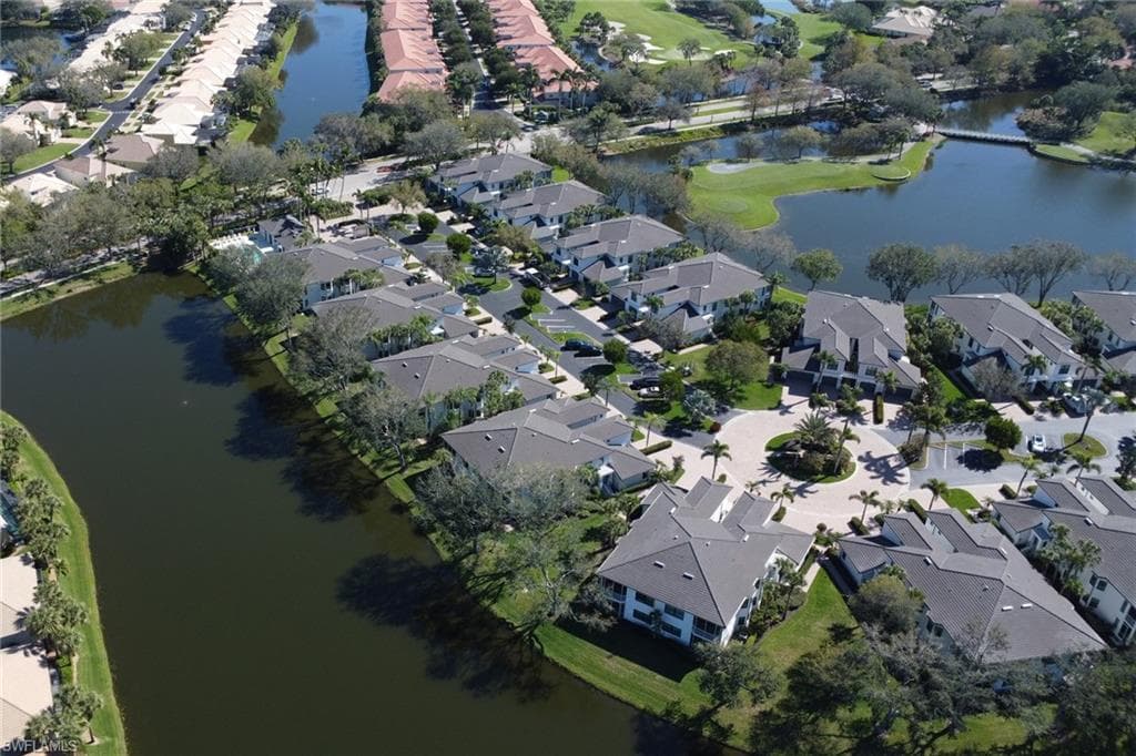 2396 Ravenna Blvd 202, Naples, FL 34109-42