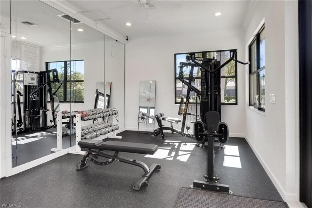 2396 Ravenna Blvd 202, Naples, FL 34109-46