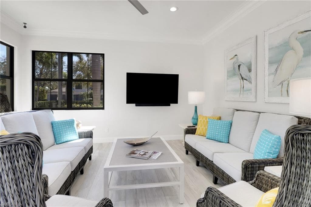 2396 Ravenna Blvd 202, Naples, FL 34109-50