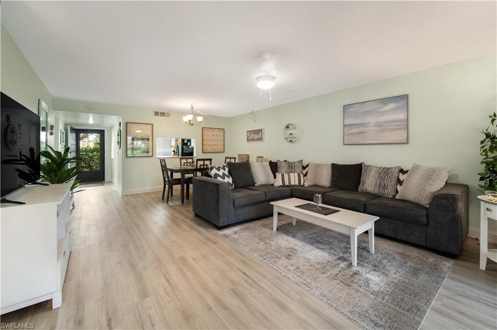 5841 Rattlesnake Hammock Rd I-108, Naples, FL 34113-2