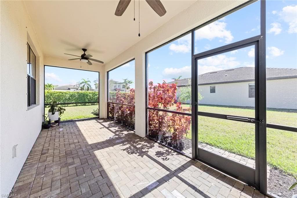 9229 Woodhurst Dr, Naples, FL 34120-25