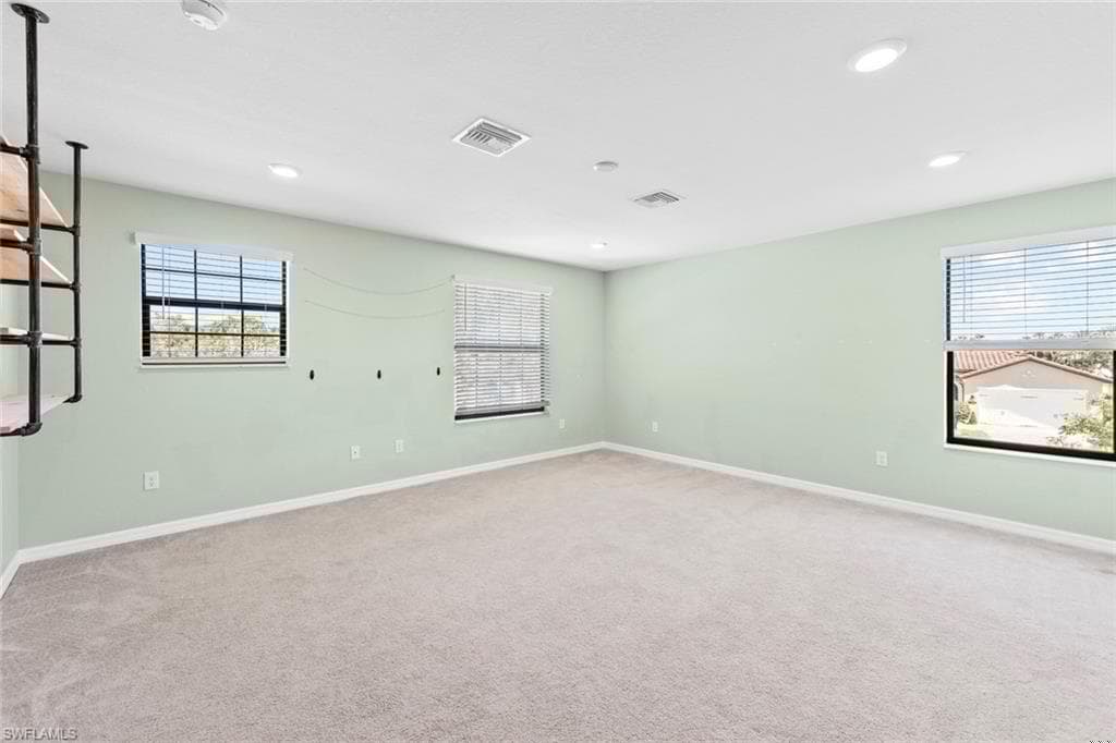 9229 Woodhurst Dr, Naples, FL 34120-31