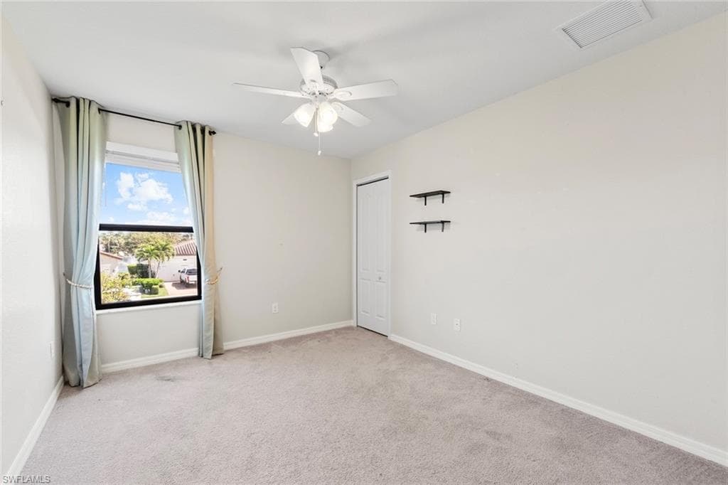 9229 Woodhurst Dr, Naples, FL 34120-33
