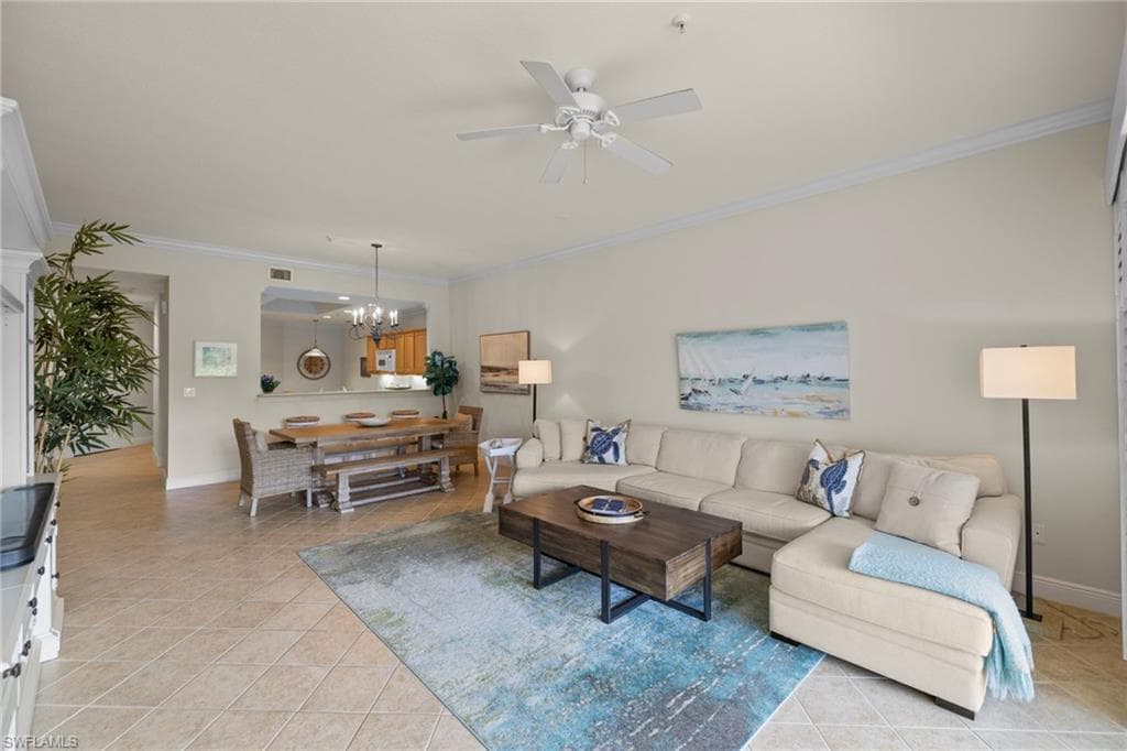 4700 Yacht Harbor Dr 612, Naples, FL 34112-3