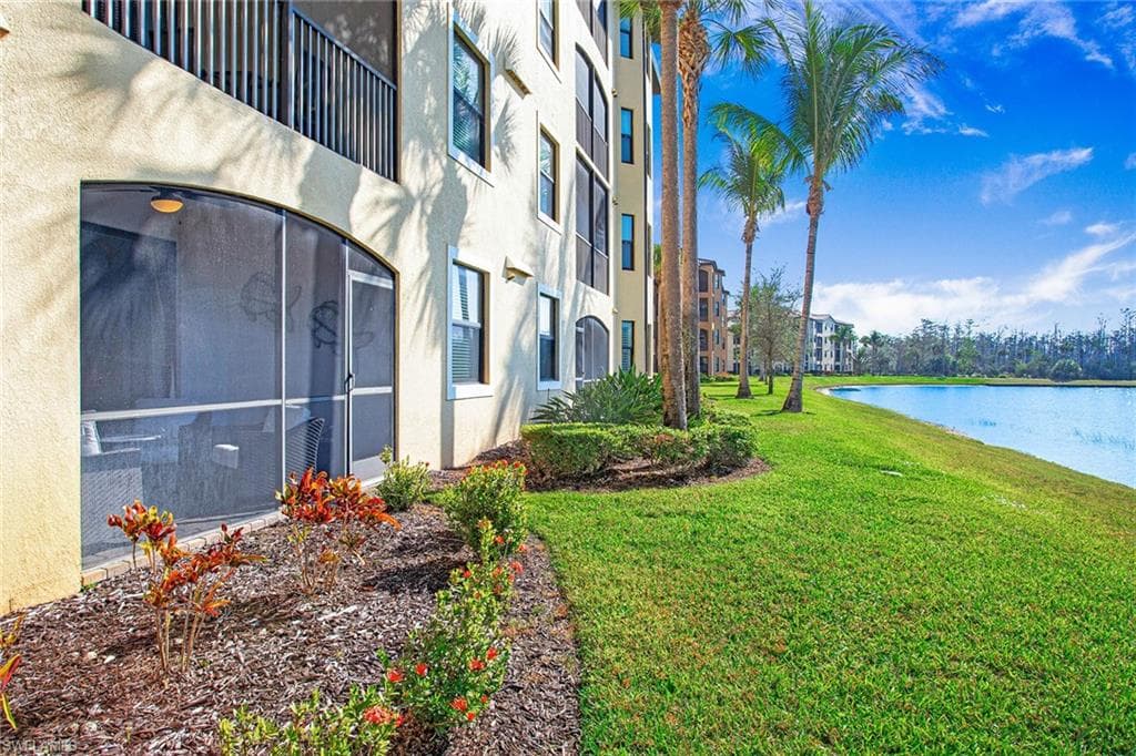 9727 Acqua Ct 415, Naples, FL 34113-26
