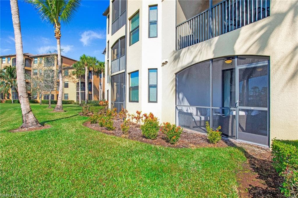 9727 Acqua Ct 415, Naples, FL 34113-27