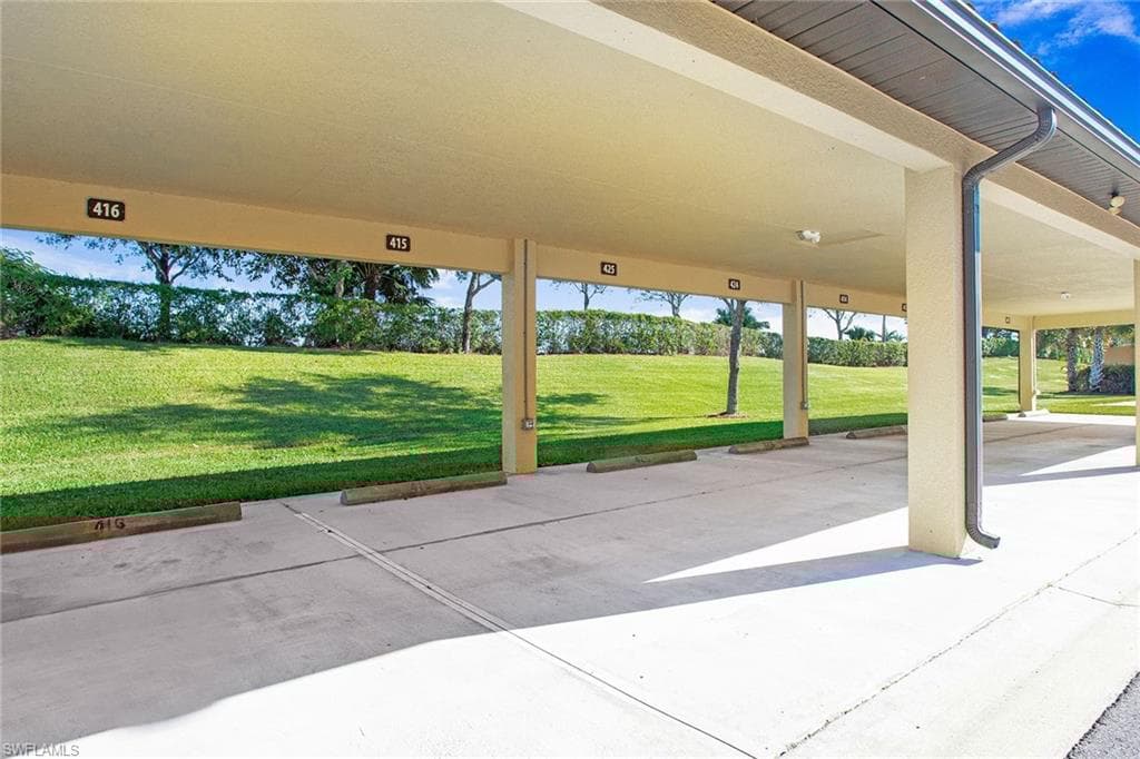 9727 Acqua Ct 415, Naples, FL 34113-28