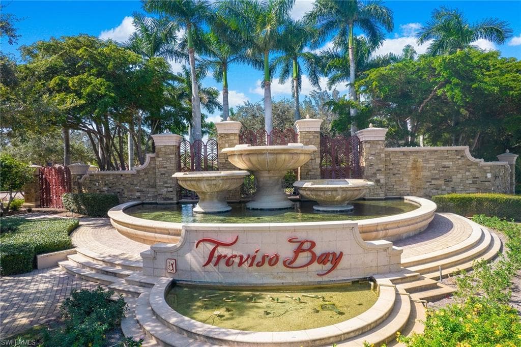 9727 Acqua Ct 415, Naples, FL 34113-48
