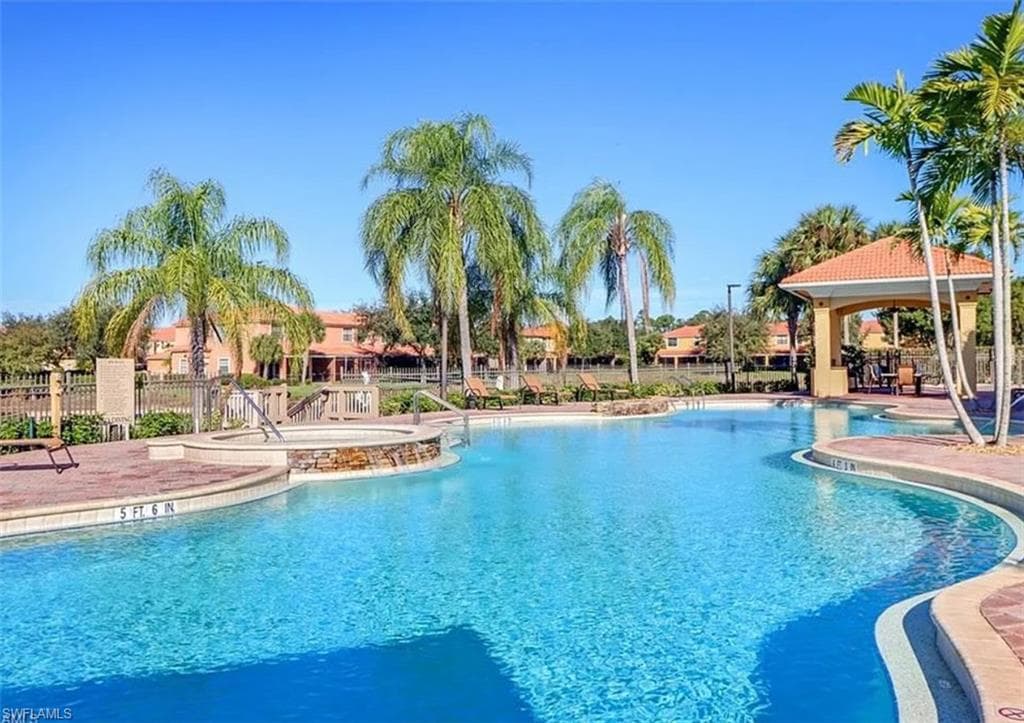 15151 Summit Place Cir, Naples, FL 34119-12
