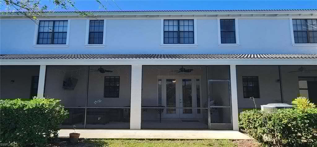 15151 Summit Place Cir, Naples, FL 34119-3