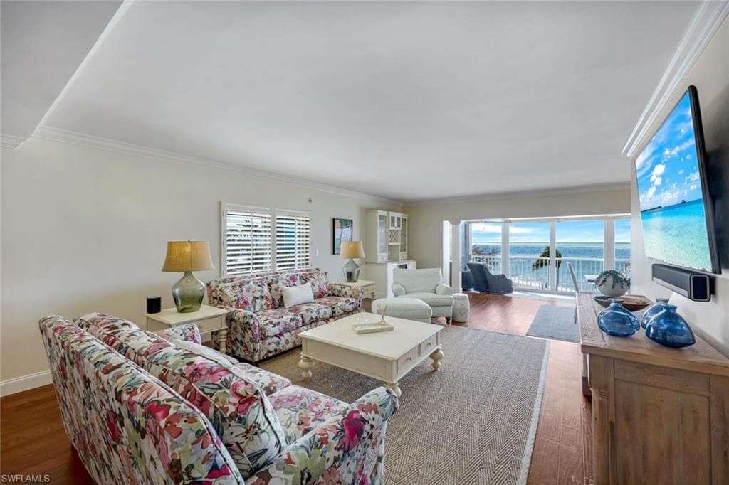 3401 Gulf Shore Blvd N 303, Naples, FL 34103-9