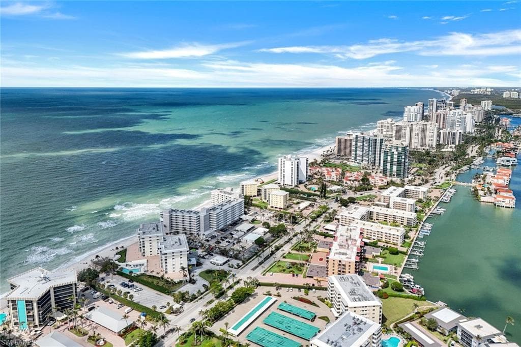 3401 Gulf Shore Blvd N 303, Naples, FL 34103-32