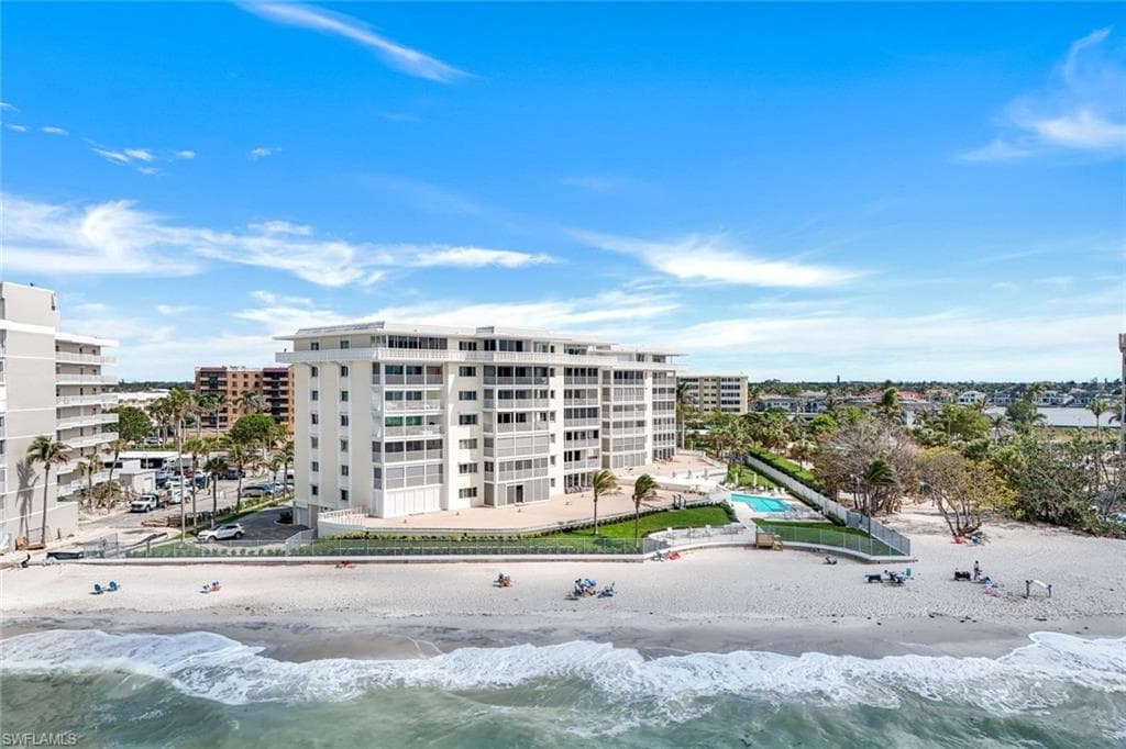3401 Gulf Shore Blvd N 303, Naples, FL 34103-4