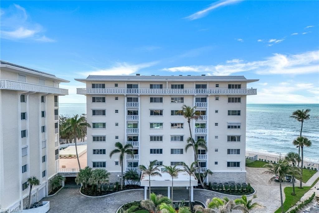 3401 Gulf Shore Blvd N 303, Naples, FL 34103-5