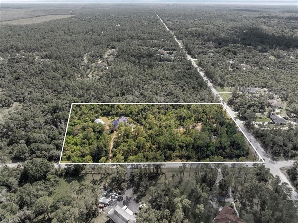 1240 Desoto Blvd S, Naples, FL 34117-43
