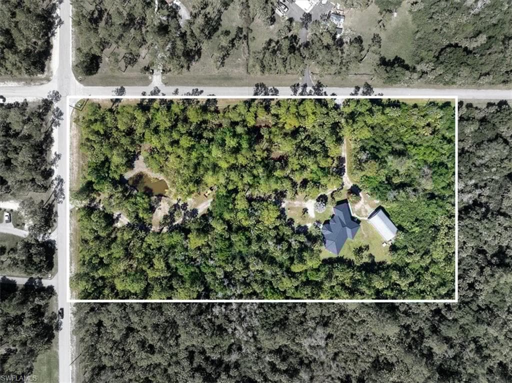 1240 Desoto Blvd S, Naples, FL 34117-44