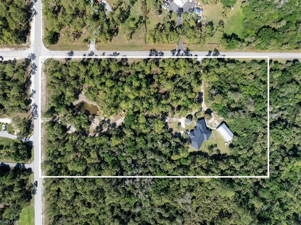 1240 Desoto Blvd S, Naples, FL 34117-5