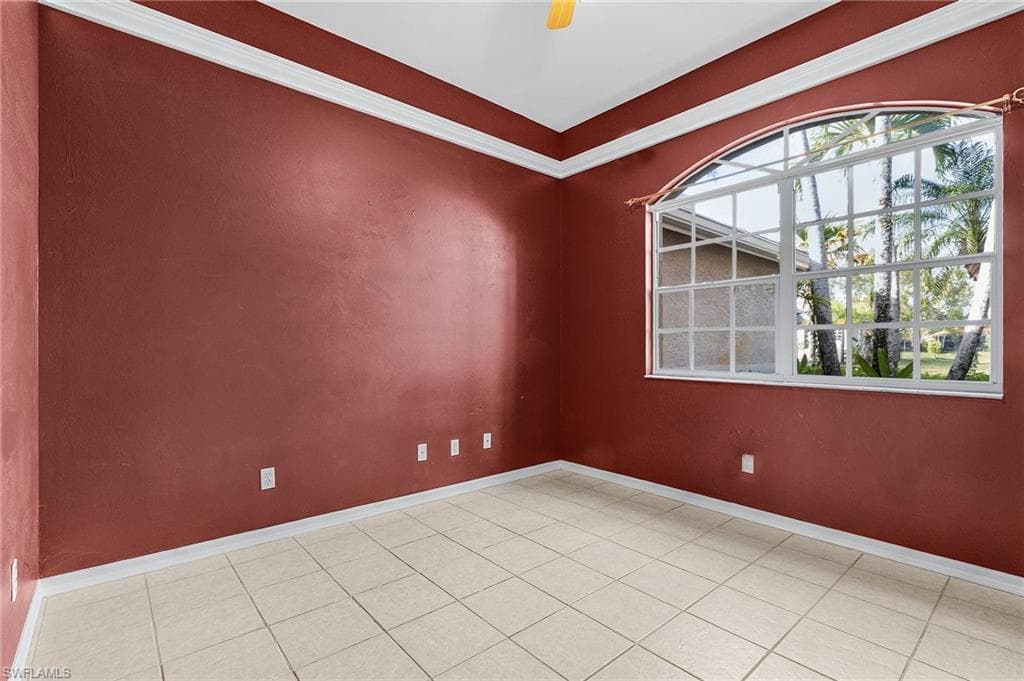 3266 Sturgeon Bay Ct, Naples, FL 34120-15
