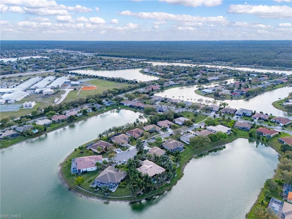 3266 Sturgeon Bay Ct, Naples, FL 34120-21