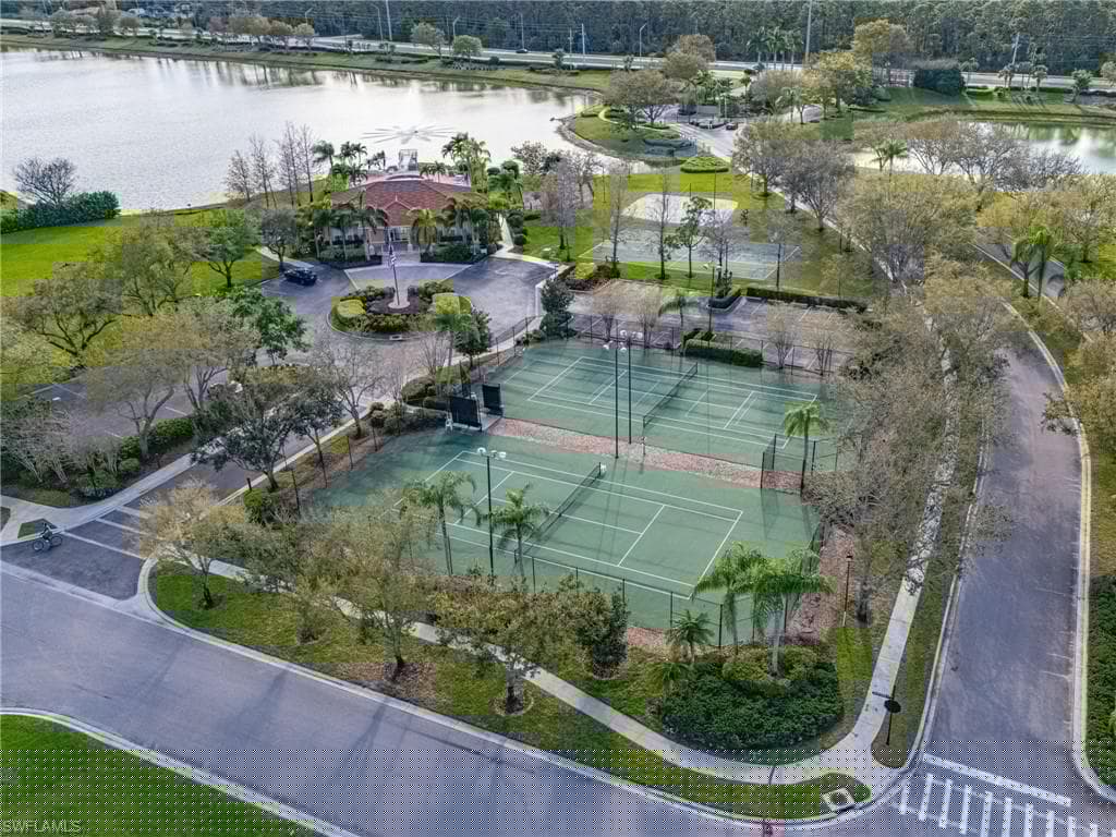 3266 Sturgeon Bay Ct, Naples, FL 34120-22