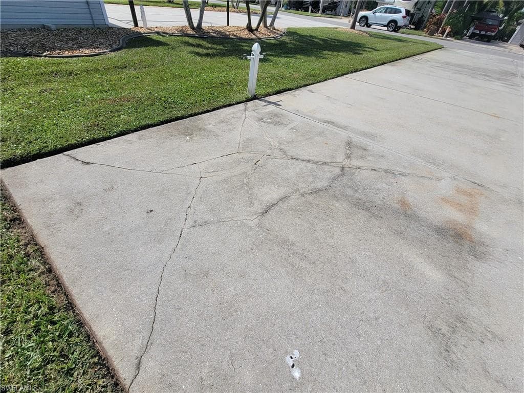 5761 Pathwood Ct, Fort Myers, FL 33905-4