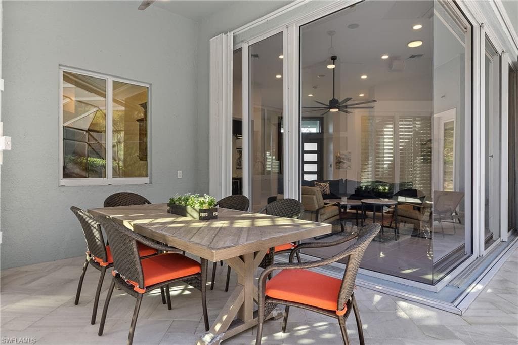 812 Arrowhead Ln, Naples, FL 34108-11