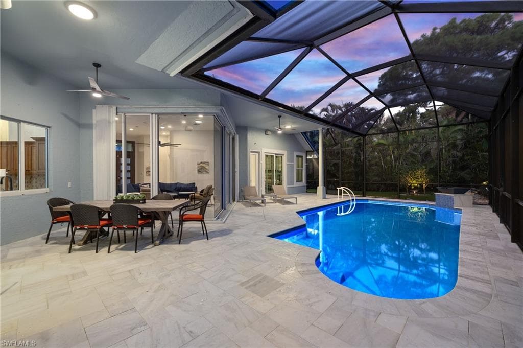 812 Arrowhead Ln, Naples, FL 34108-22