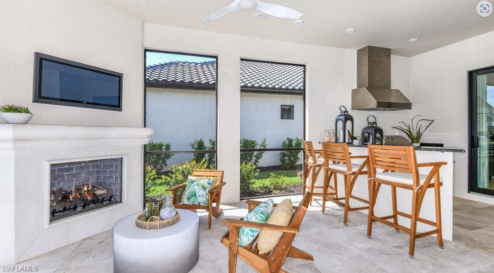 15776 Derna St, Naples, FL 34114-15
