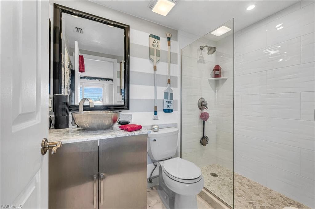 6300 Pelican Bay Blvd A303, Naples, FL 34108-16