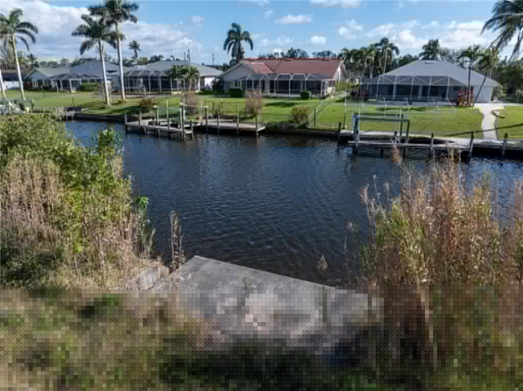 248 31st Ter, Cape Coral, FL 33904-9