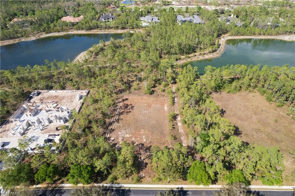 4501 Club Estates Dr, Naples, FL 34112-12