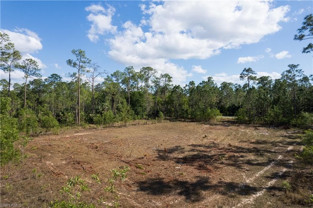 4501 Club Estates Dr, Naples, FL 34112-18