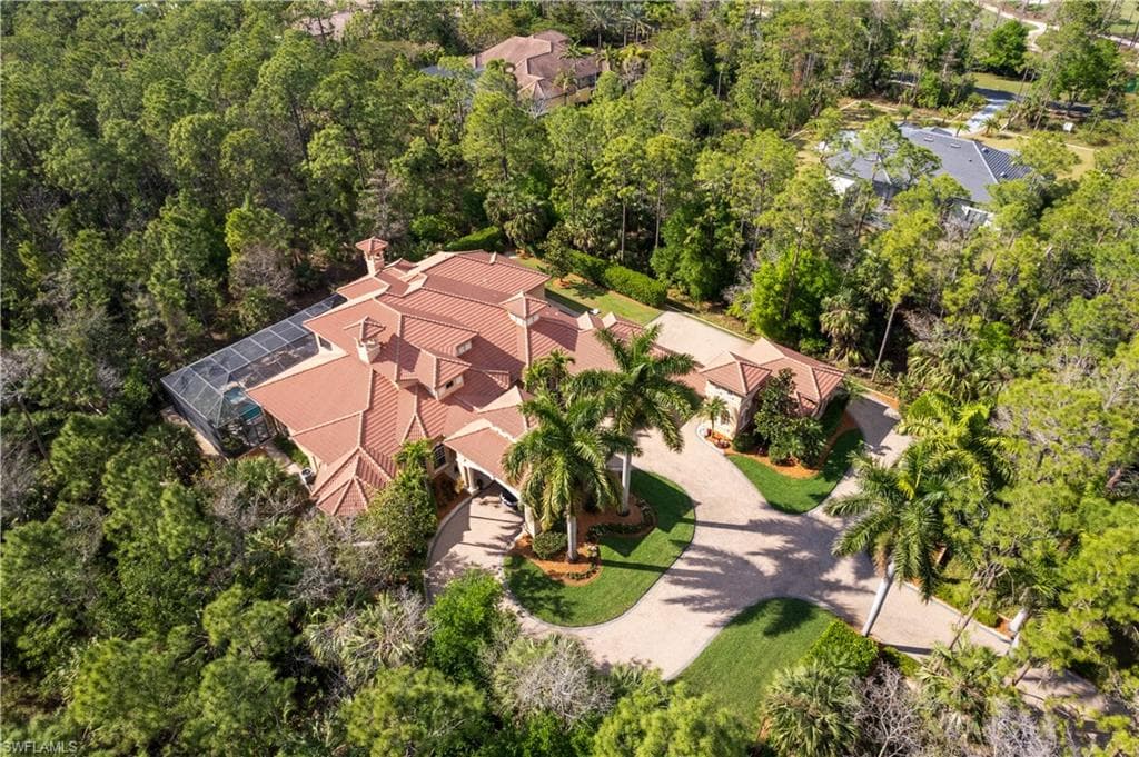 4501 Club Estates Dr, Naples, FL 34112-28