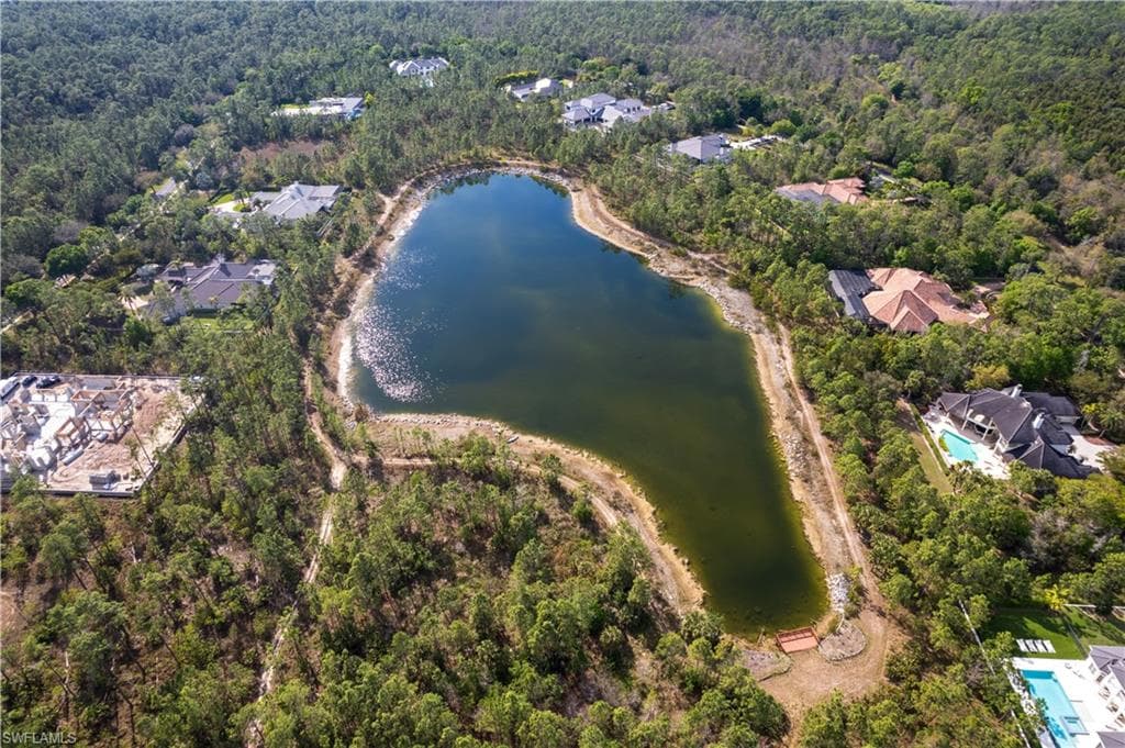 4501 Club Estates Dr, Naples, FL 34112-30