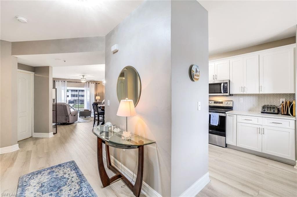 7822 Great Heron Way 205, Naples, FL 34104-11