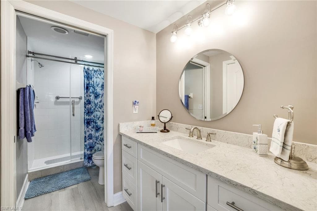 7822 Great Heron Way 205, Naples, FL 34104-15