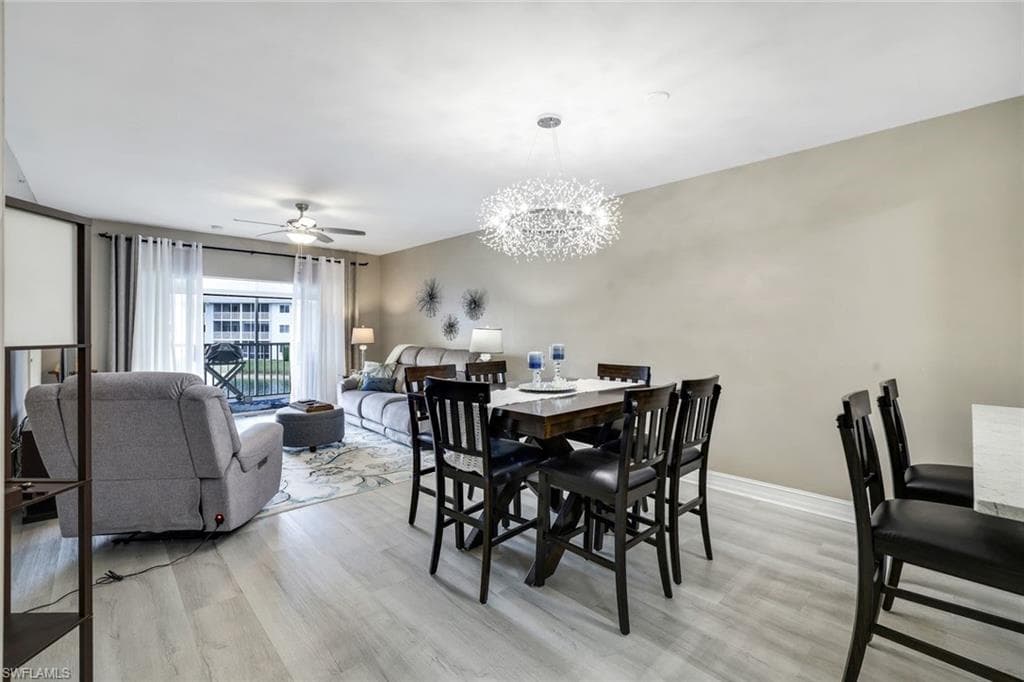 7822 Great Heron Way 205, Naples, FL 34104-7