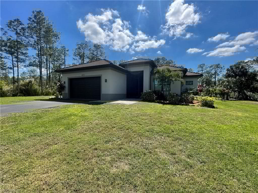 3842 4th Ave NE, Naples, FL 34120-3