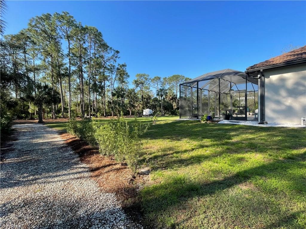 3842 4th Ave NE, Naples, FL 34120-41
