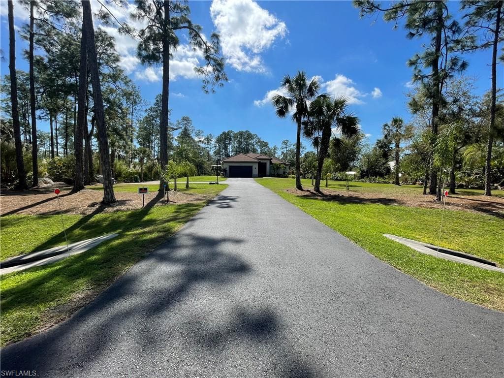 3842 4th Ave NE, Naples, FL 34120-4
