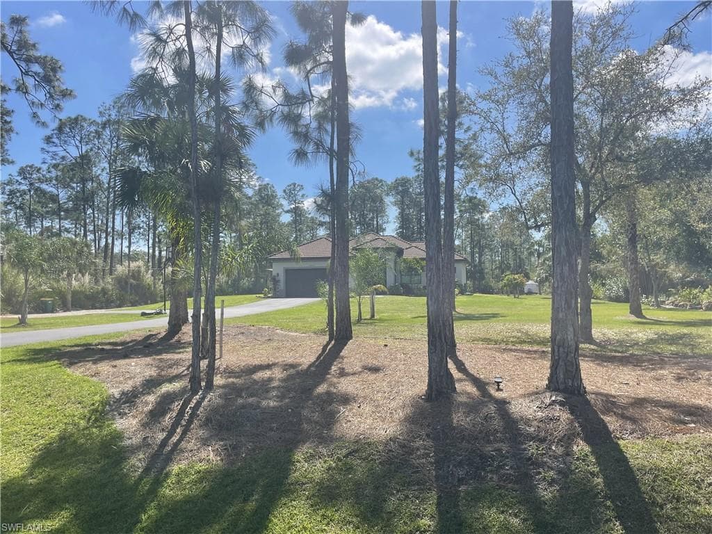 3842 4th Ave NE, Naples, FL 34120-6